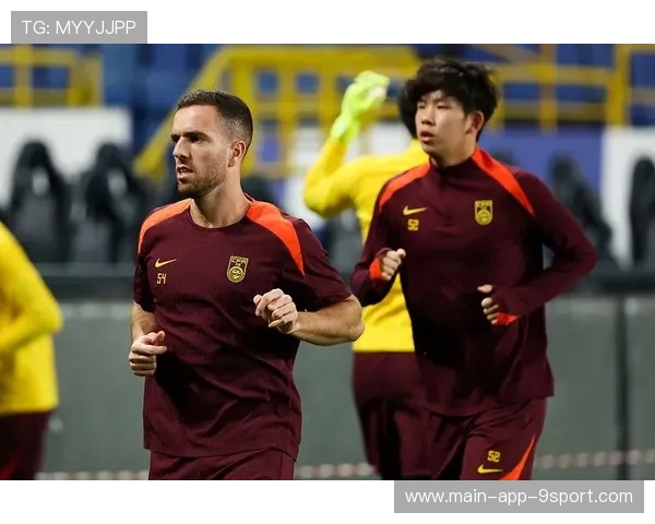 中国男排世锦赛名单公开，年轻小将坐镇，实力不容小觑！王钰栋虽无进球却仍是核心，两将成为国足不可或缺力量