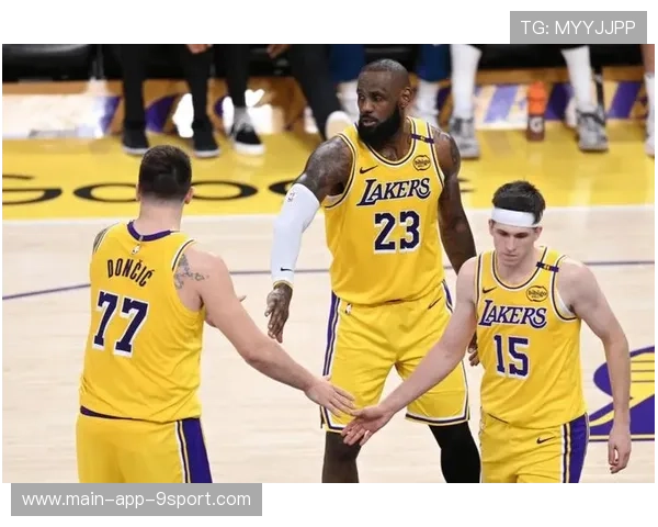 湖人队迎难而上,誓夺季后赛名额,湖人晋级季后赛 湖人队迎难而上,誓夺季后赛名额,湖人晋级季后赛