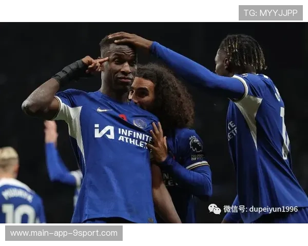 帕尔默接杰克逊回传在禁区线起脚命中——那一刻点燃全场激情